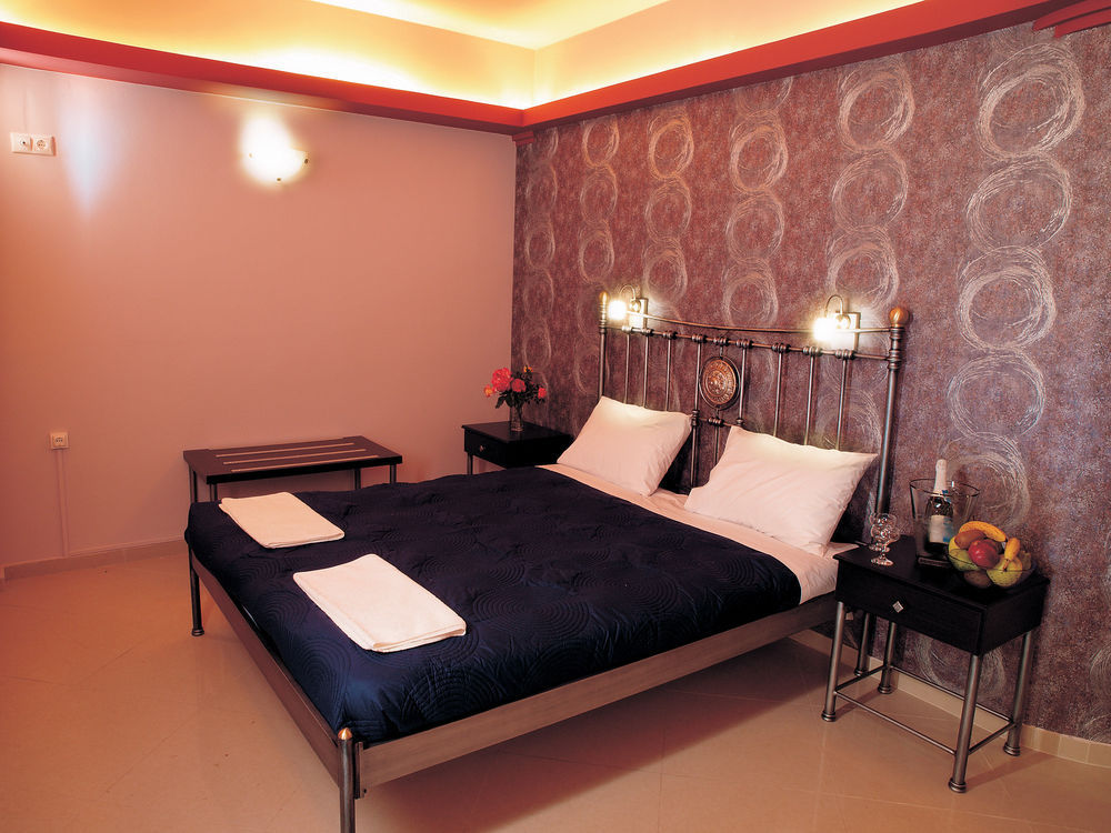 Niriides Beach Hotel 레팀노 객실 사진