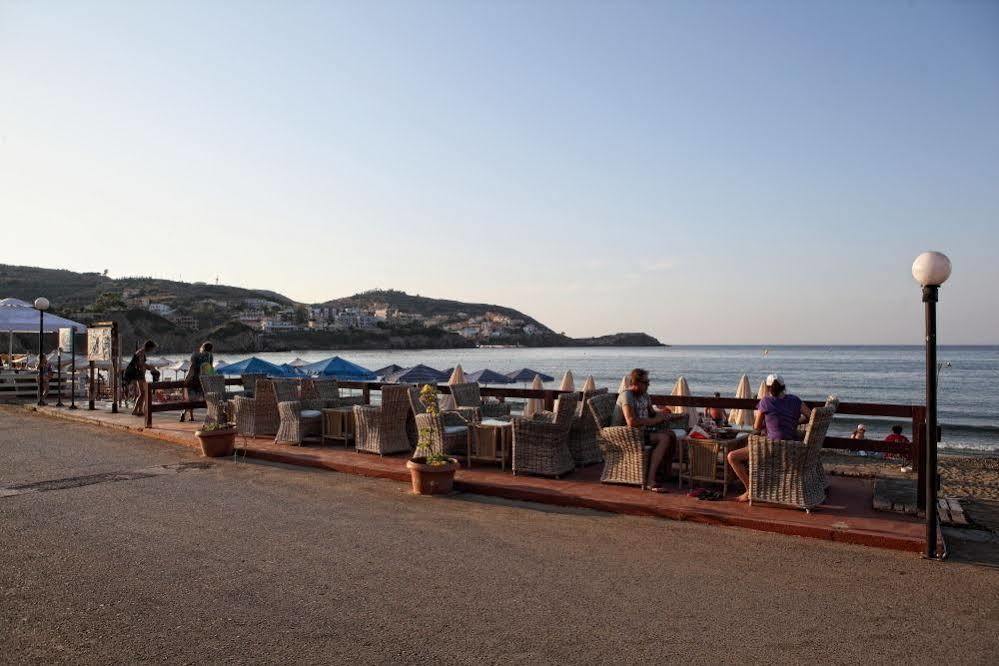 Niriides Beach Hotel 레팀노 외부 사진